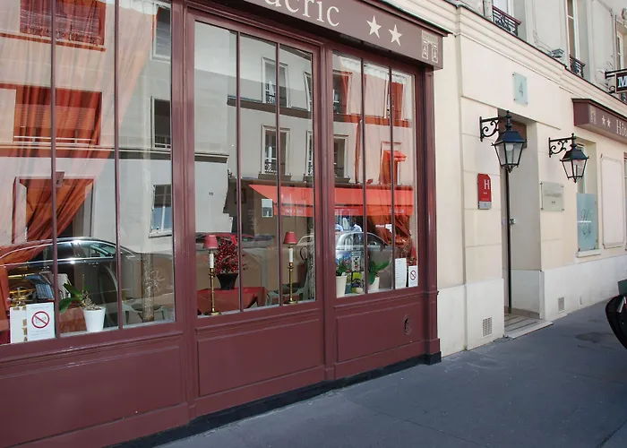 Courcelles Mederic Hotel Parijs
